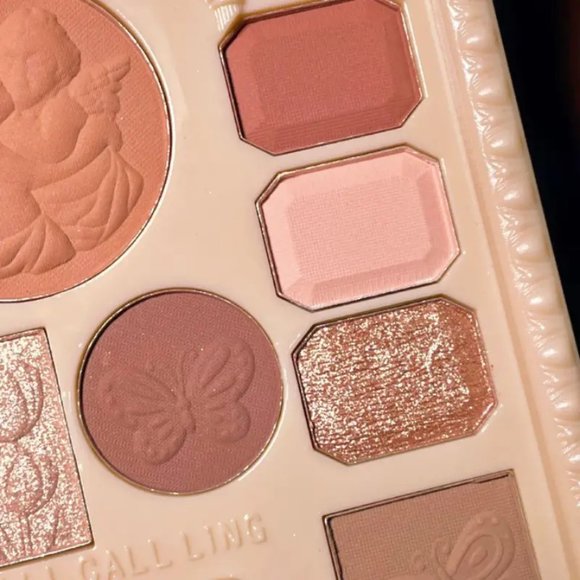 10-Color Anime Eyeshadow Palette with Mirror, Shimmer Glitter,Blush &Highlighter - Picture 3 of 4